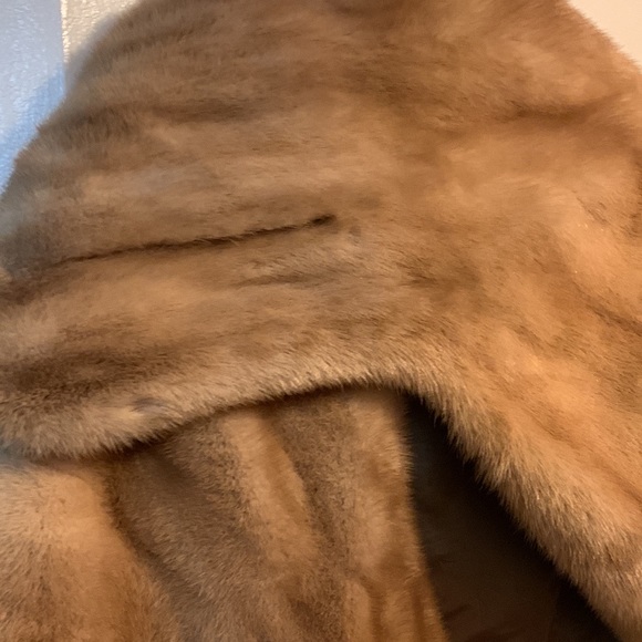 Vintage Caramel Fur Stole circa 1950’s - Picture 10 of 12
